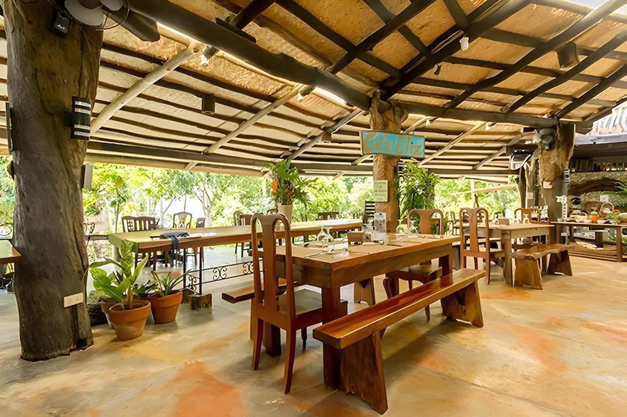 Oldwoods By The Sea Nature Resort Bani Pangasinan Exteriör bild